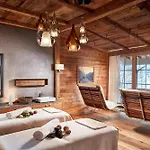 فندق Relais&chateaux Spa-hotel Jagdhof نيوستيف ام ستوبيتا