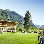 Relais&chateaux Spa-hotel Jagdhof 5* Neustift im Stubaital