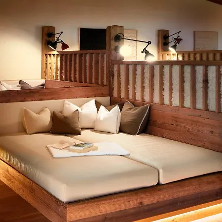 Relais&chateaux Spa-hotel Jagdhof 5* Нойштіфт-ім-Штубайталь