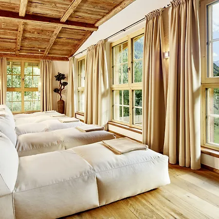 Готель Relais&chateaux Spa-hotel Jagdhof 5*